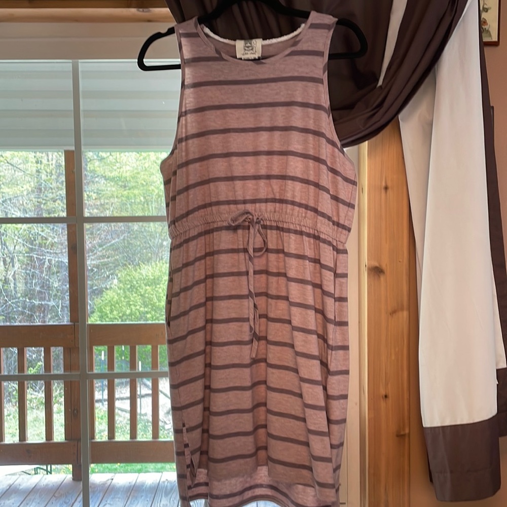 Women’s Anthropologie Lili’s closet lavender stripes sleeveless dress size M